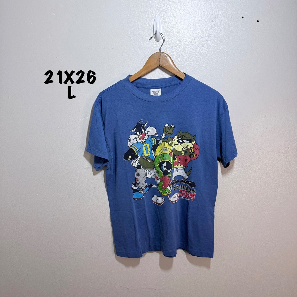 L 93' looney tunes gridiron gang